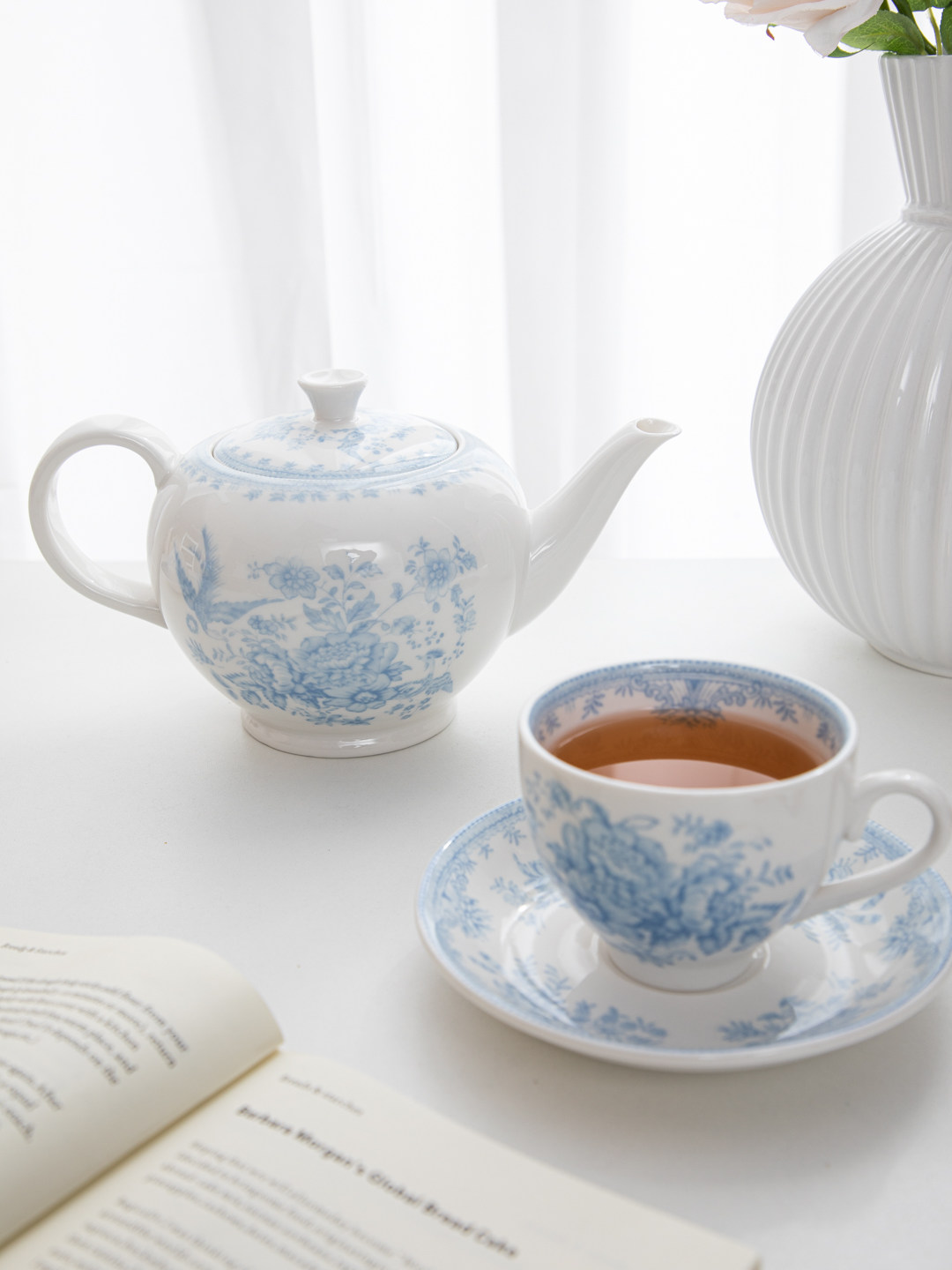 Coffee Tea English - Ev, retro mavi şakayık desenli ikindi