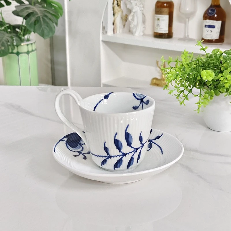 Kemik Çini Kahve Fincanı ve Ta - Coffee Tea Love incelemesi ve fiyatı