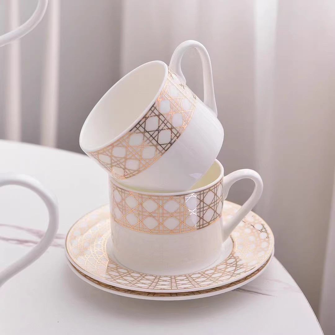 Avrupa Tarzı Hafif Lüks Sade A - Coffee Tea Love incelemesi ve fiyatı